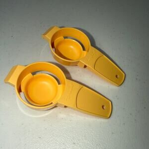 Vintage Tupperware Harvest Yellow Egg Yolk Separator Kitchen Tool #779